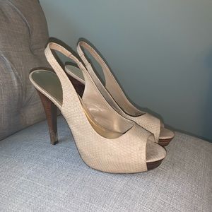 Jessica Simpson heels